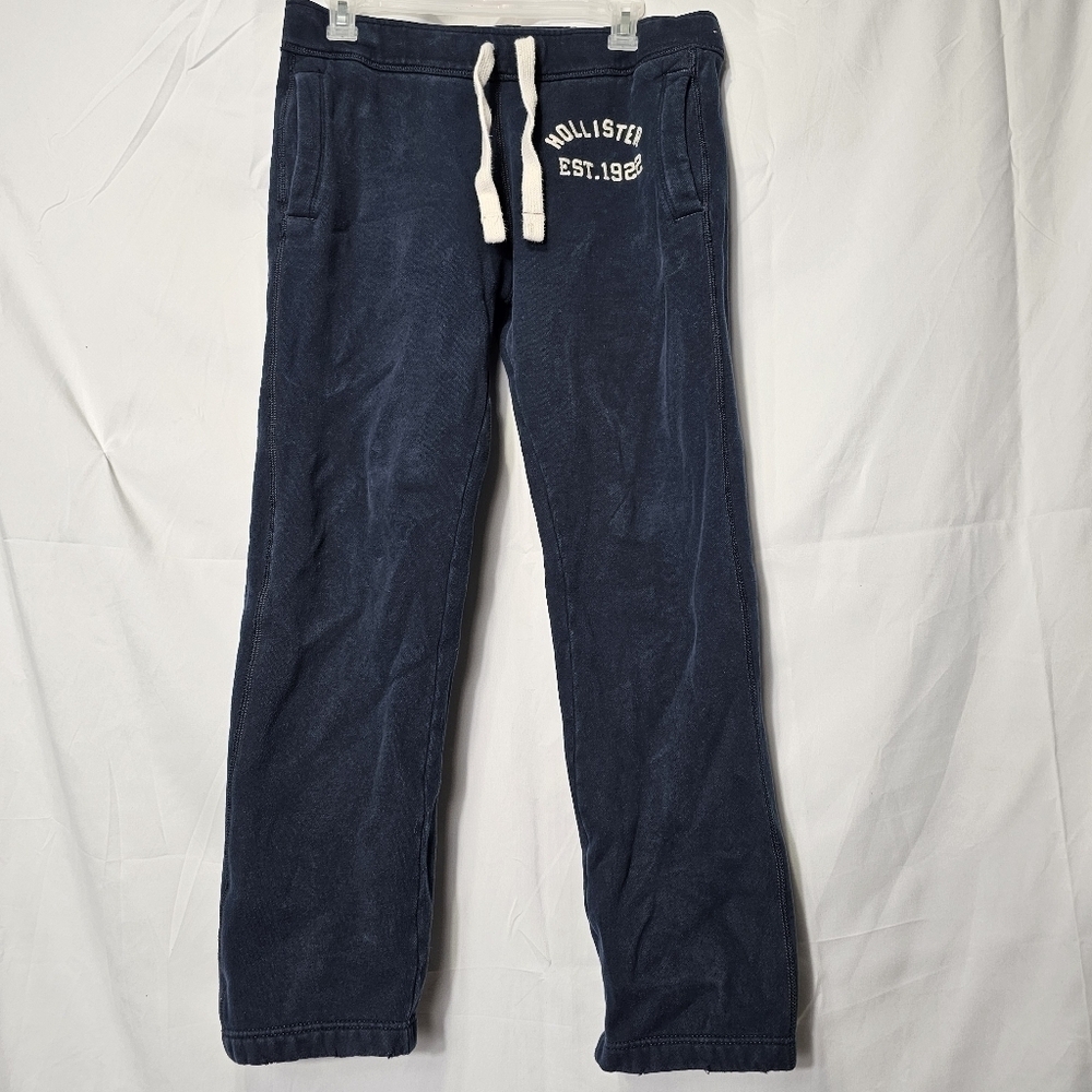 Hollister xs navy blue Hollister est 1922 embroidered left side pocket